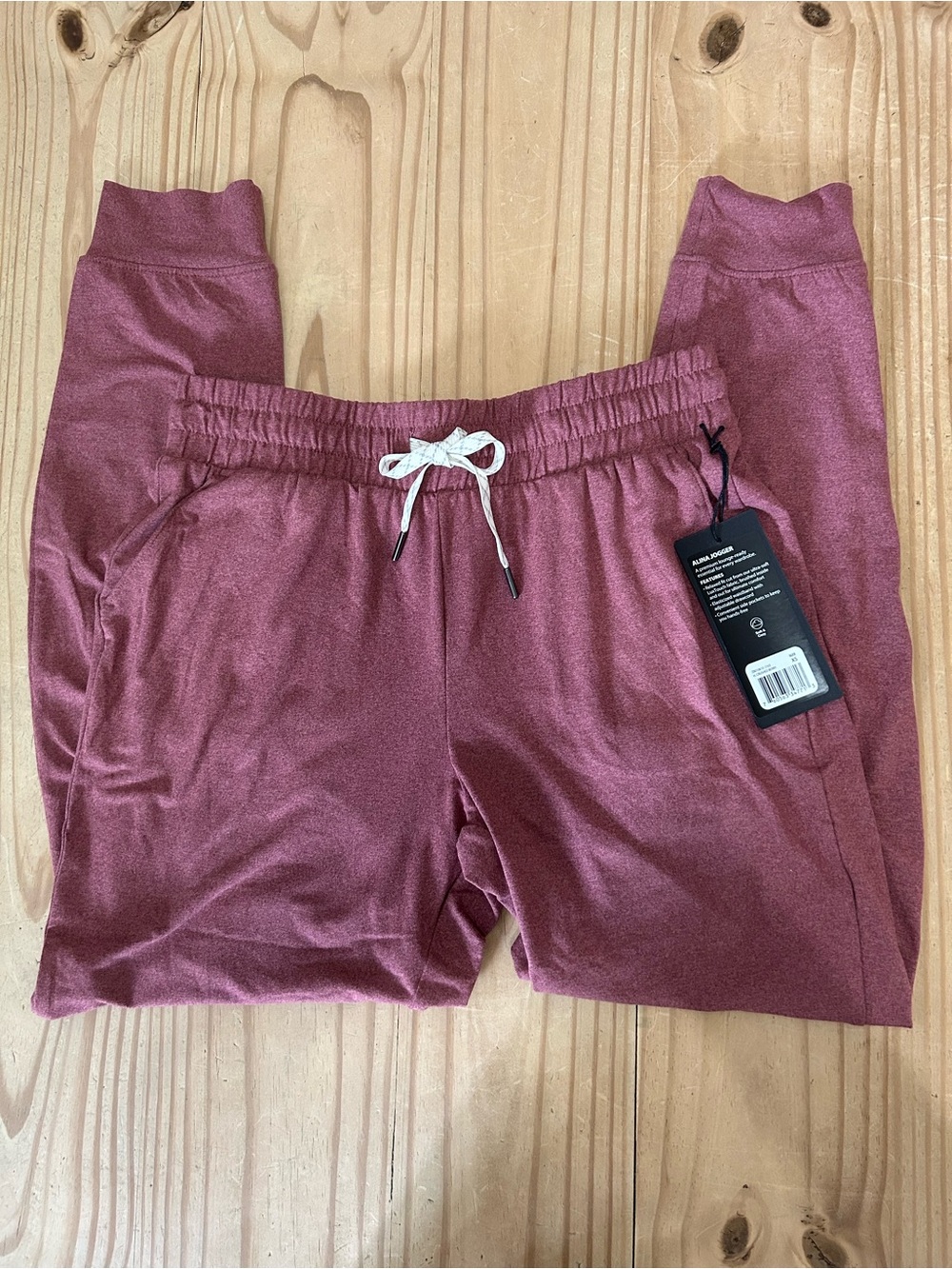 NWT Women’s Maroon Drawstring Alina Jogger Pants with Side Pockets